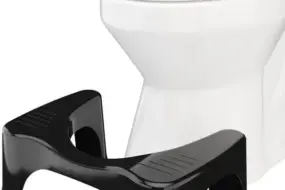 Toilet Stool vs. No Stool: Surprising Health Impacts for Adults 3 compare toilet posture